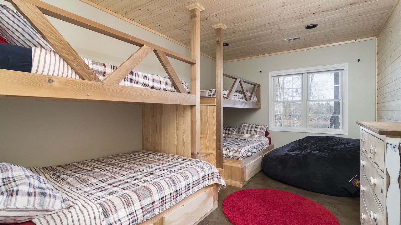 Photo of Bedroom in West Union