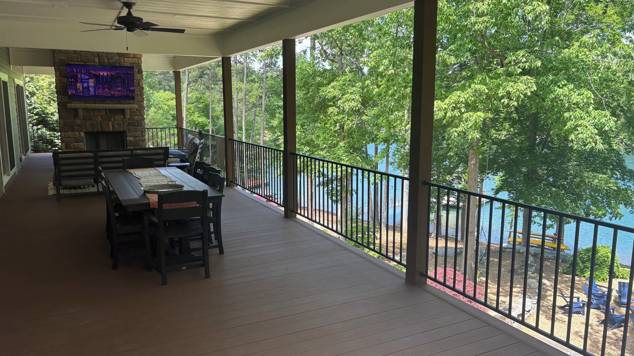 Photo of Livingroom in West Union