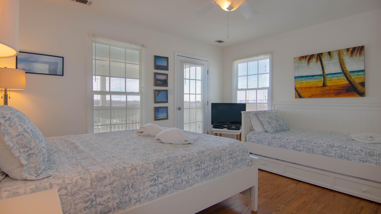 Photo of Bedroom in Beachwalk
