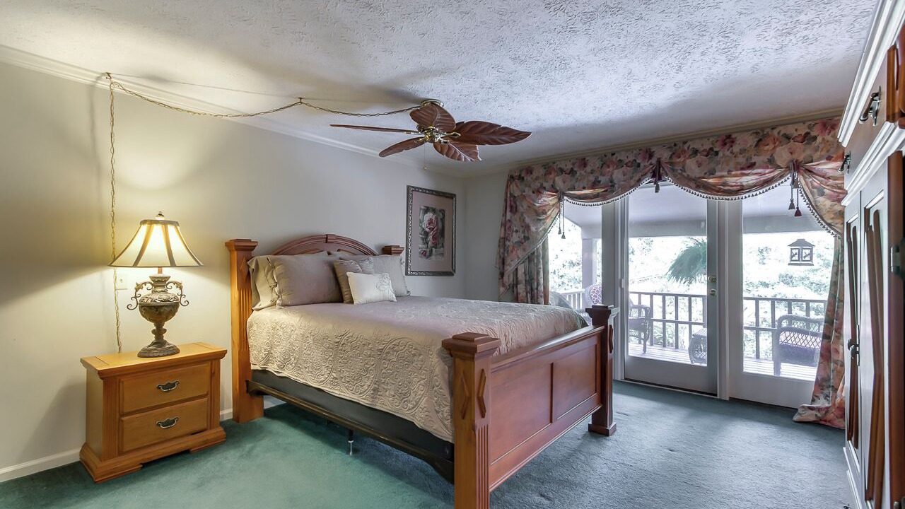 Photo of Bedroom in Seneca