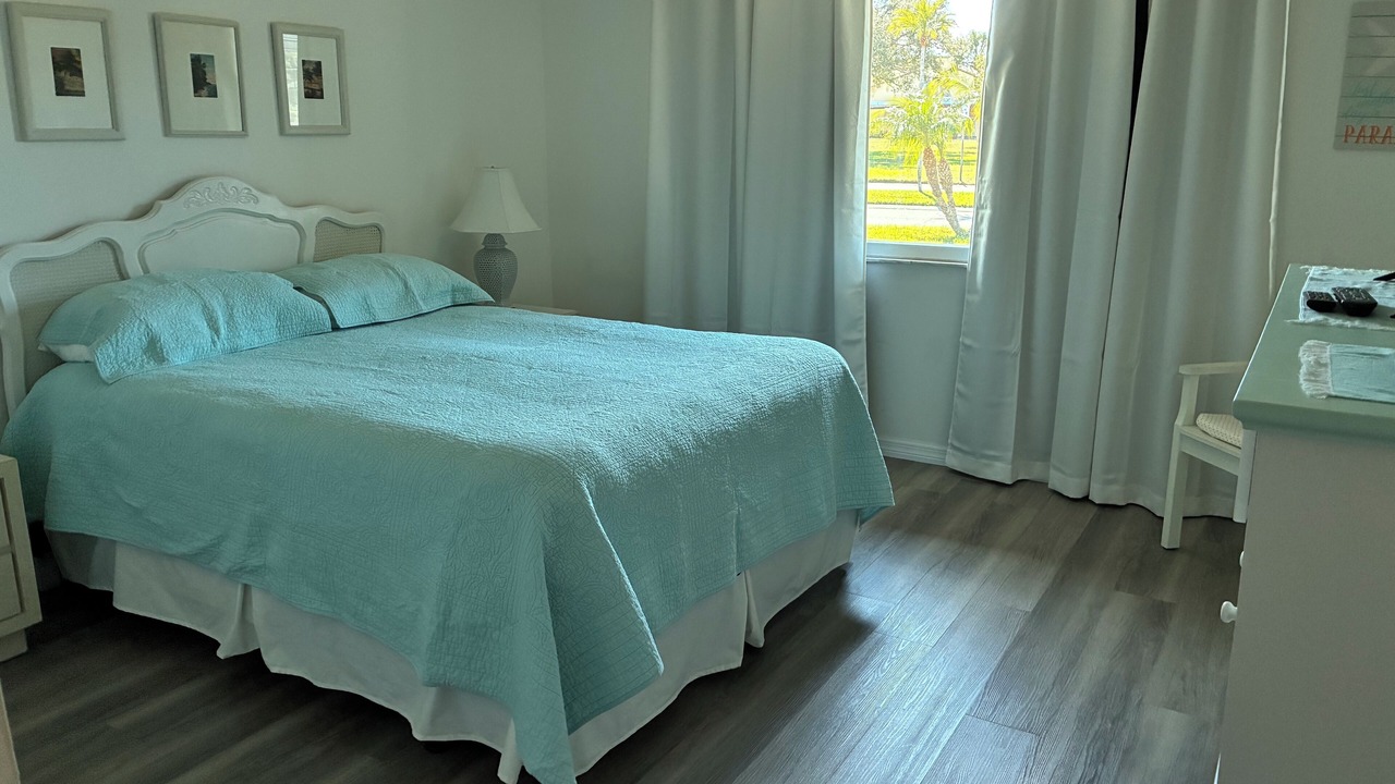 Photo of Bedroom in Bradenton