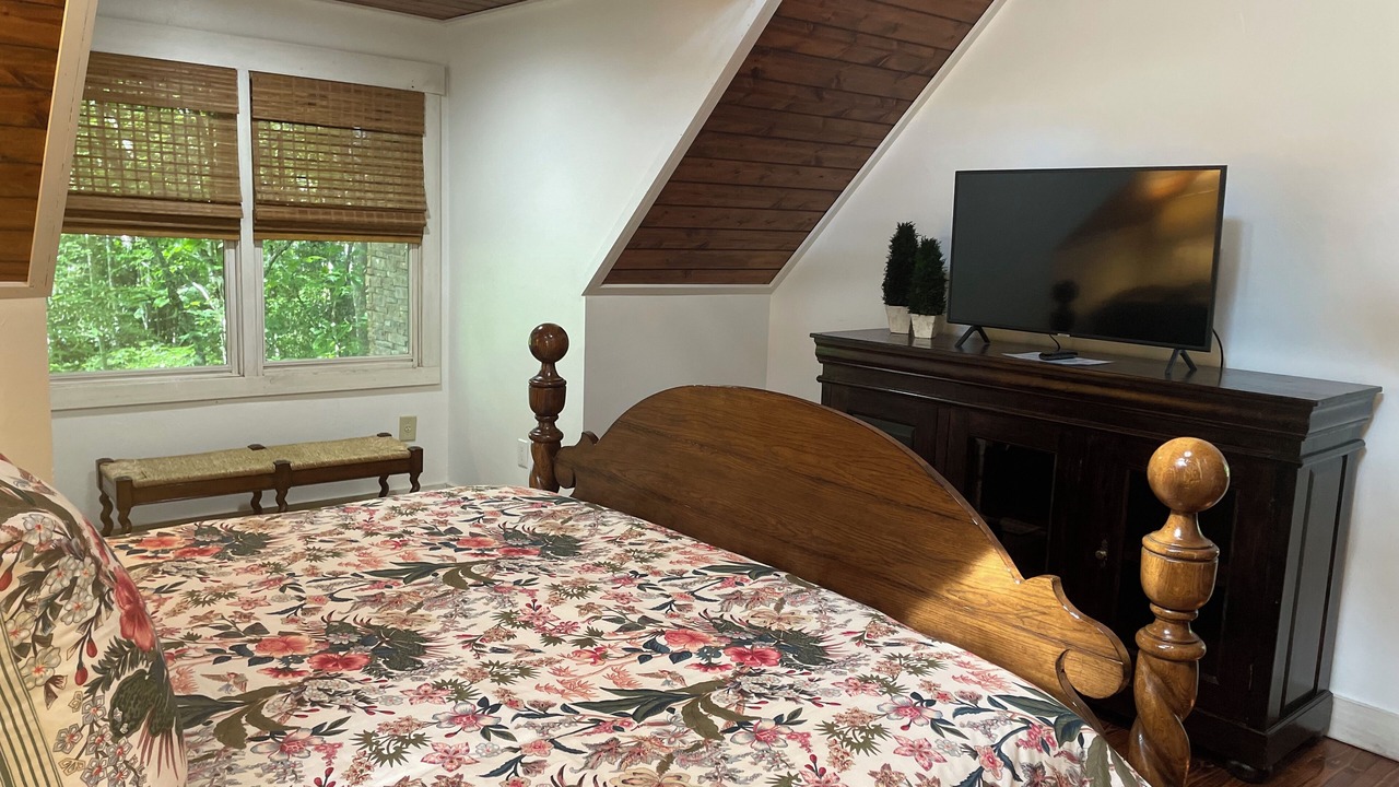 Photo of Bedroom in Wildwood Mountain