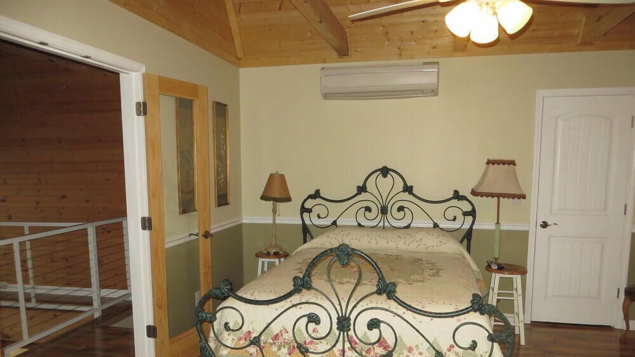 Photo of Bedroom in Brevard