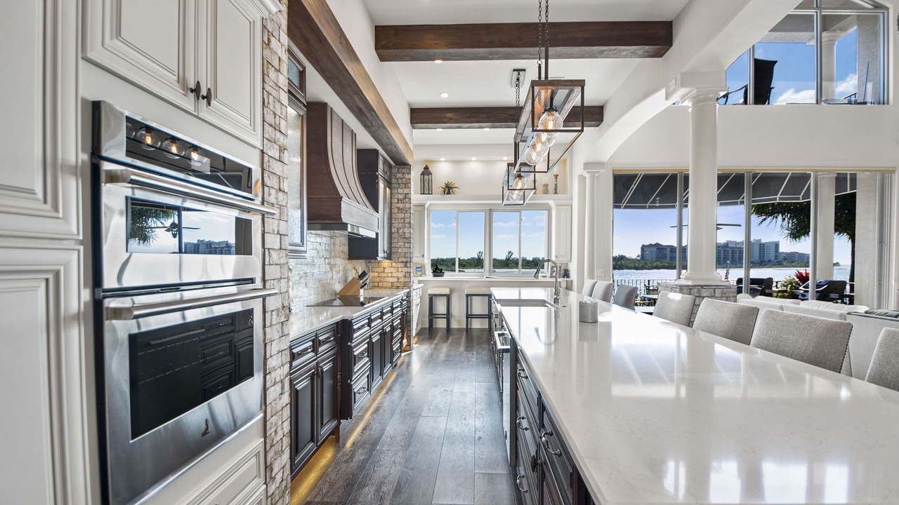 Photo of Kitchen in Isles of Capri