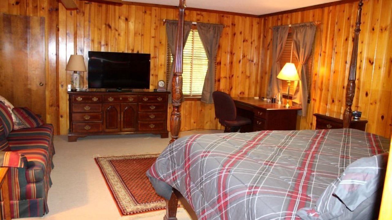 Photo of Bedroom in Highlands