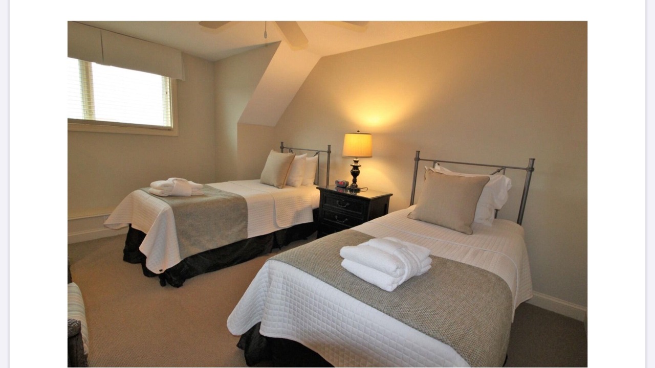 Photo of Bedroom in Shelter Cove