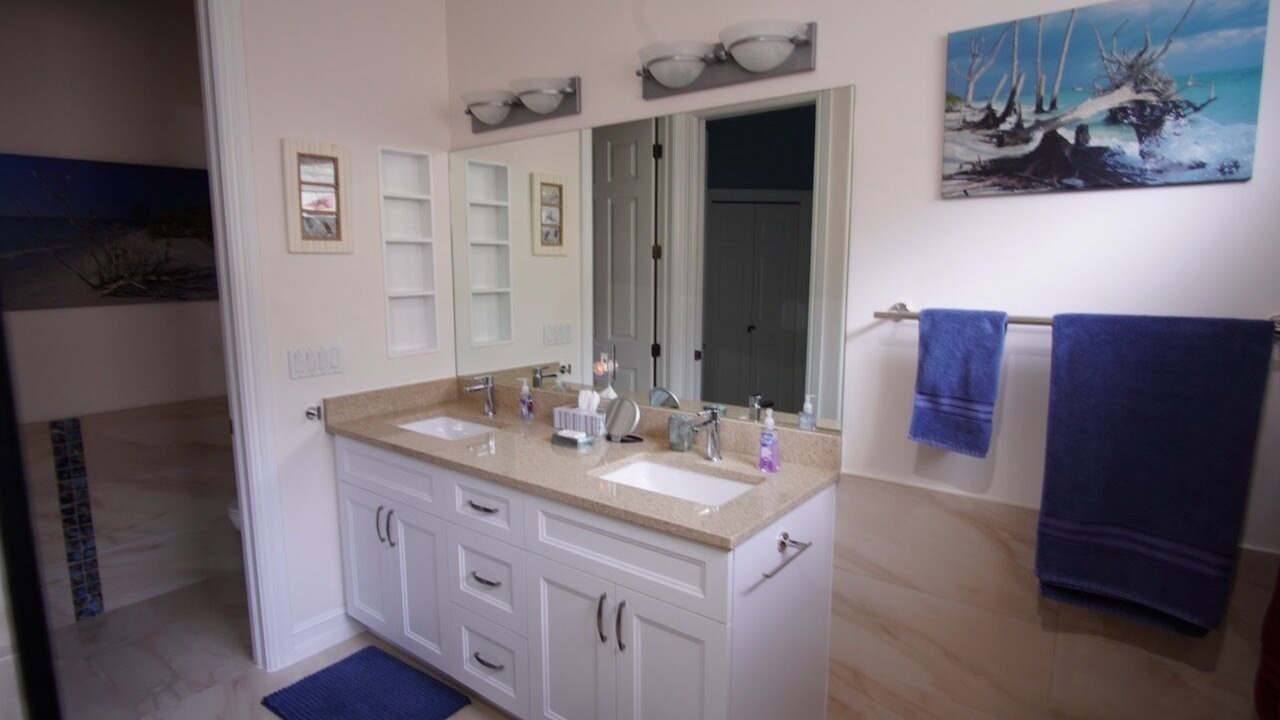 Photo of Bathroom in Masters Reserve