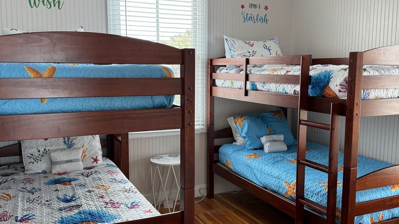 Photo of Bedroom in Edisto Island