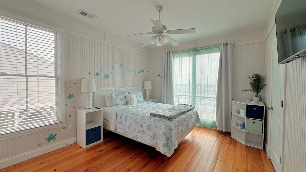 Photo of Bedroom in Edisto Island