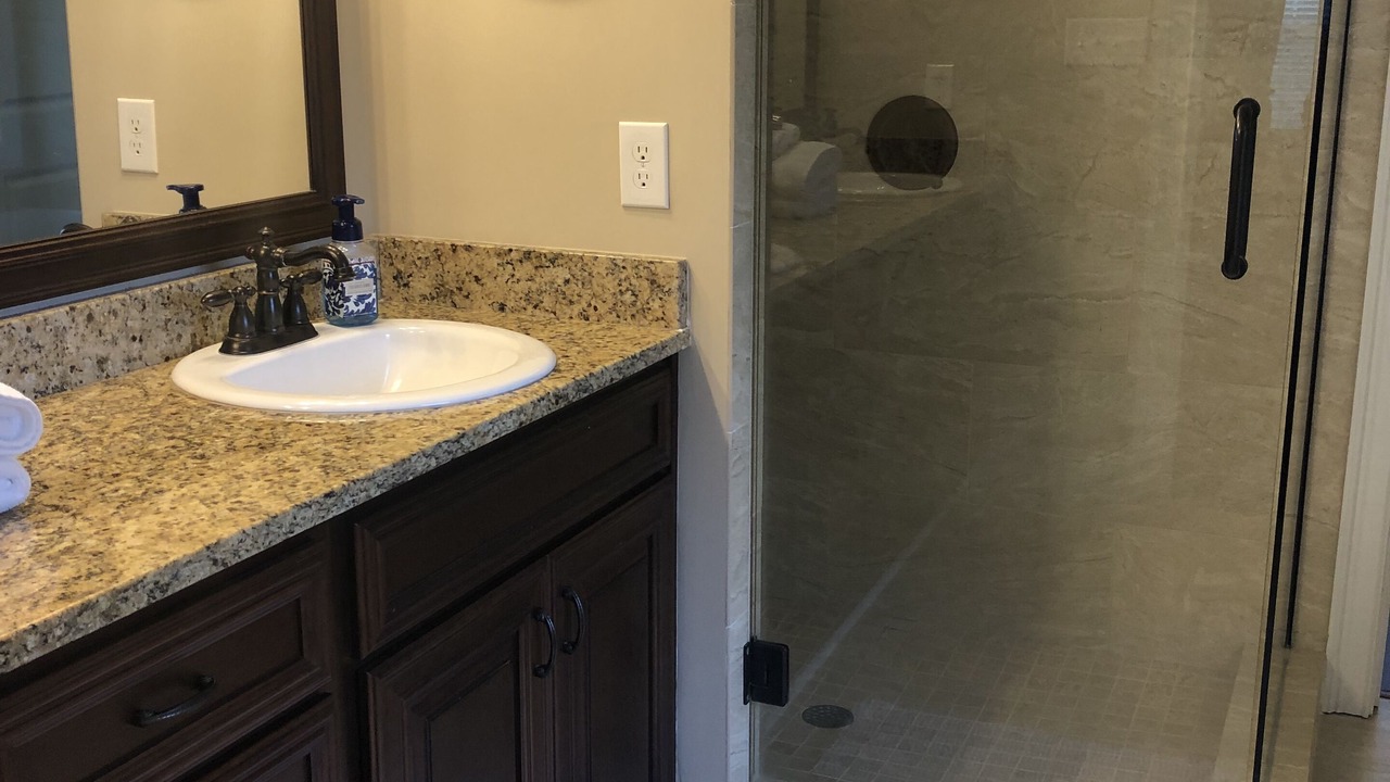 Photo of Bathroom in Riverwood Plantation