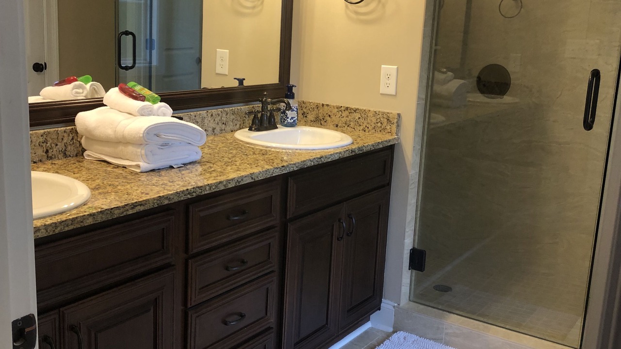 Photo of Bathroom in Riverwood Plantation