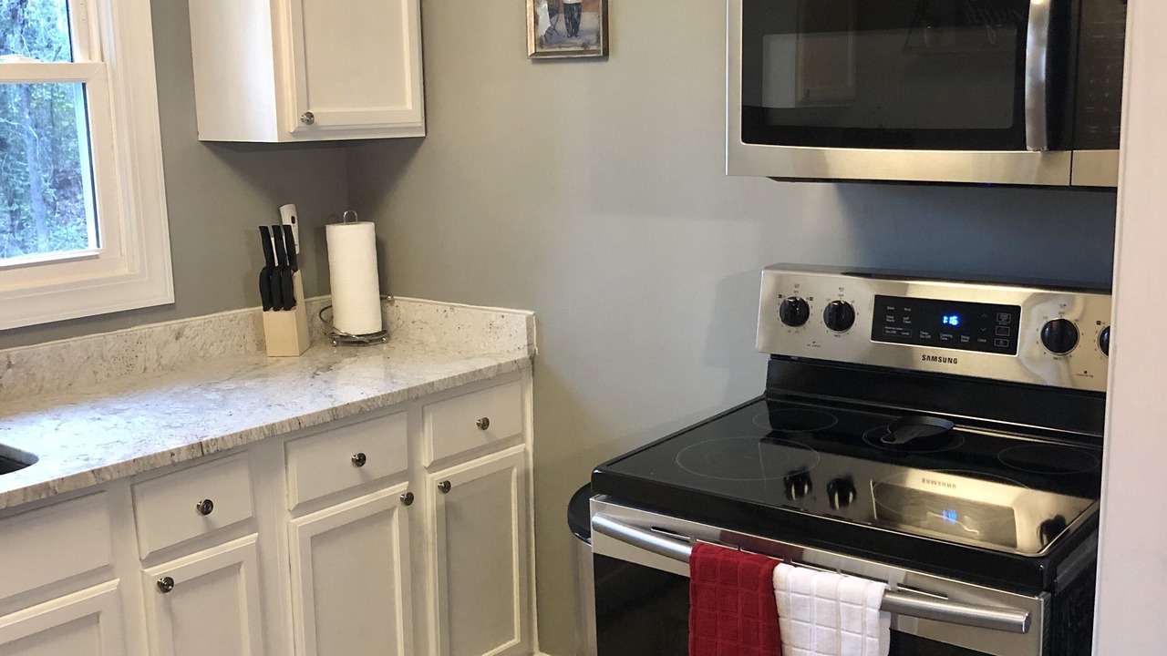 Photo of Kitchen in Travelers Rest