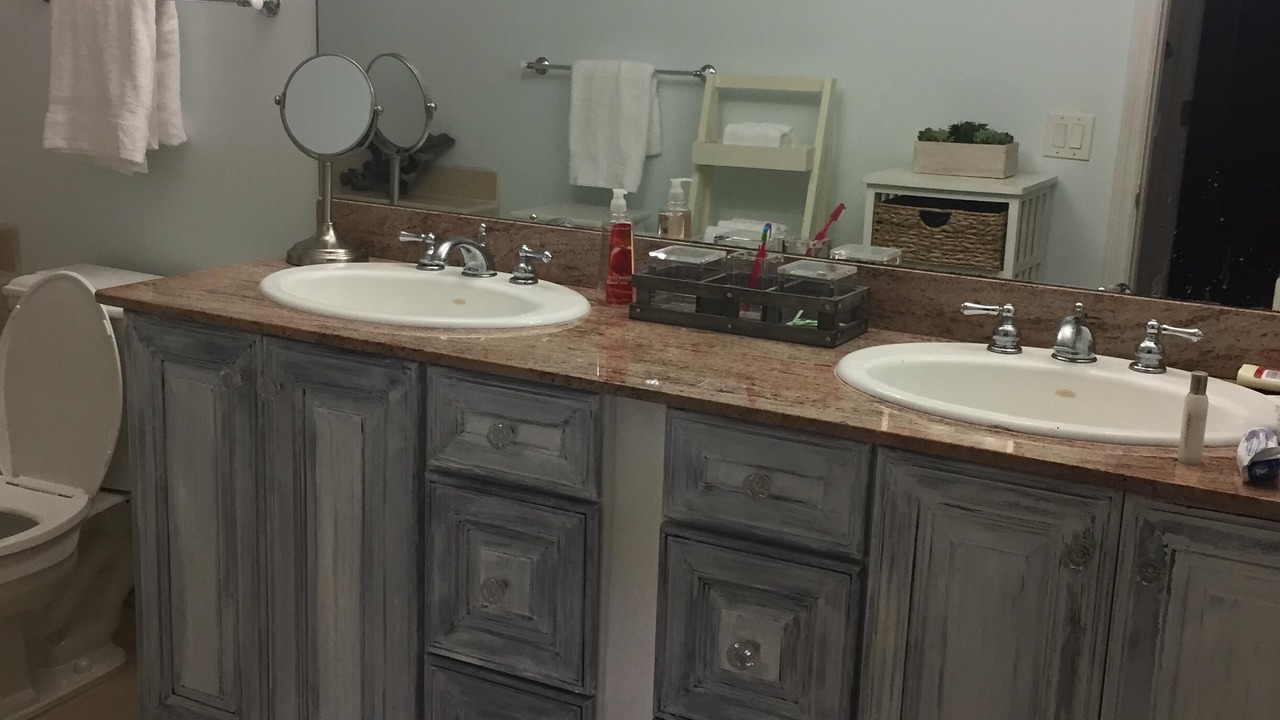 Photo of Bathroom in Old Orchid