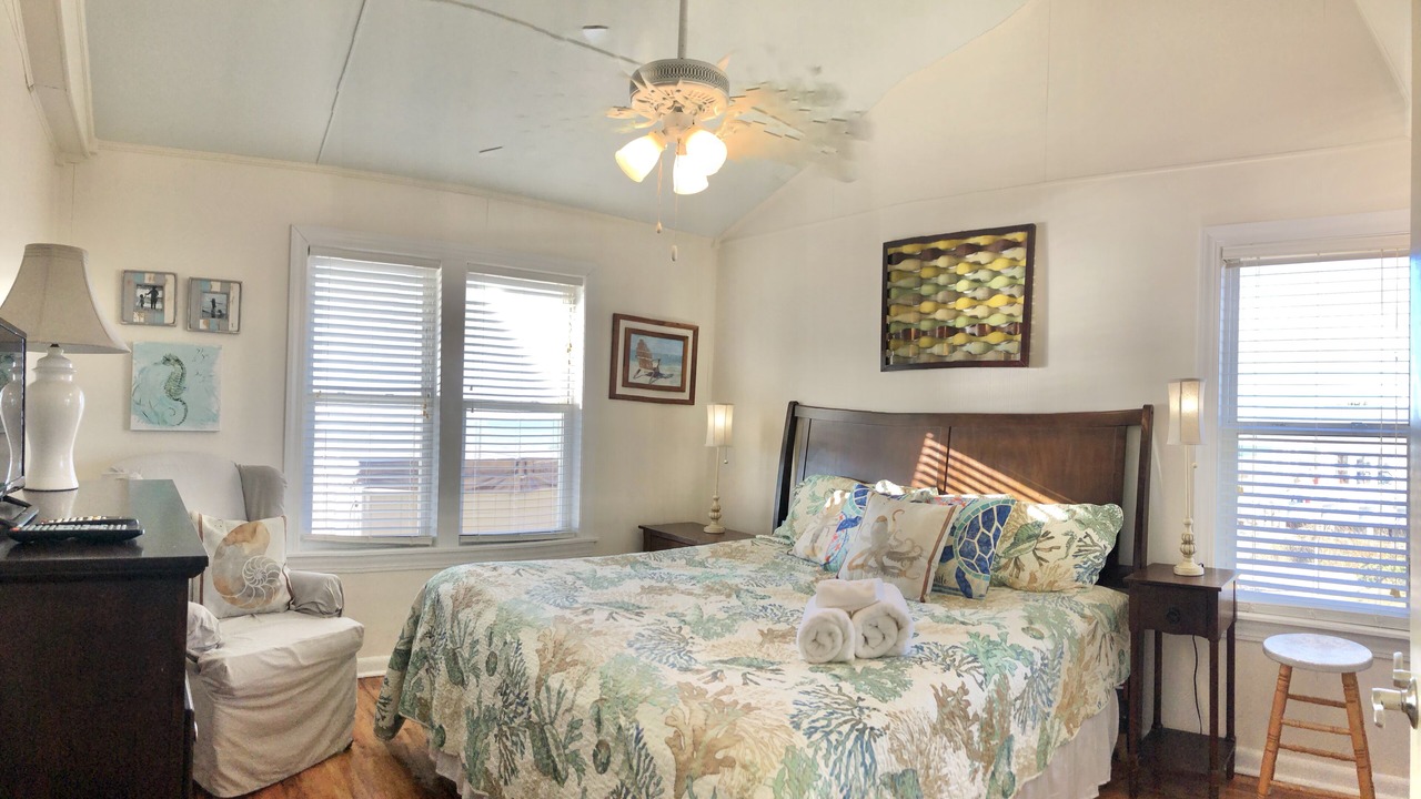 Photo of Bedroom in Edisto Island