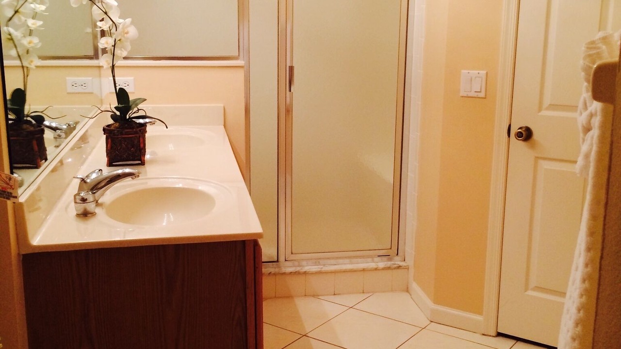 Photo of Bathroom in Port Saint Lucie