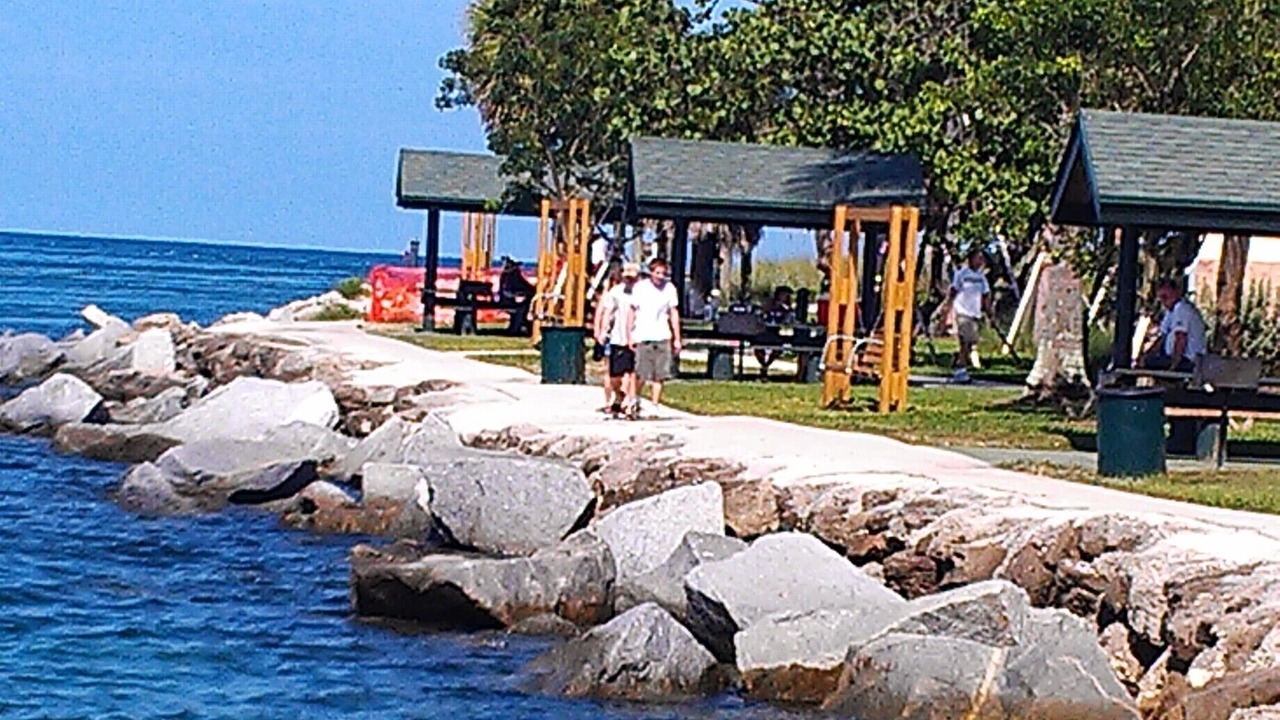 Photo of Others in Hutchinson Island South