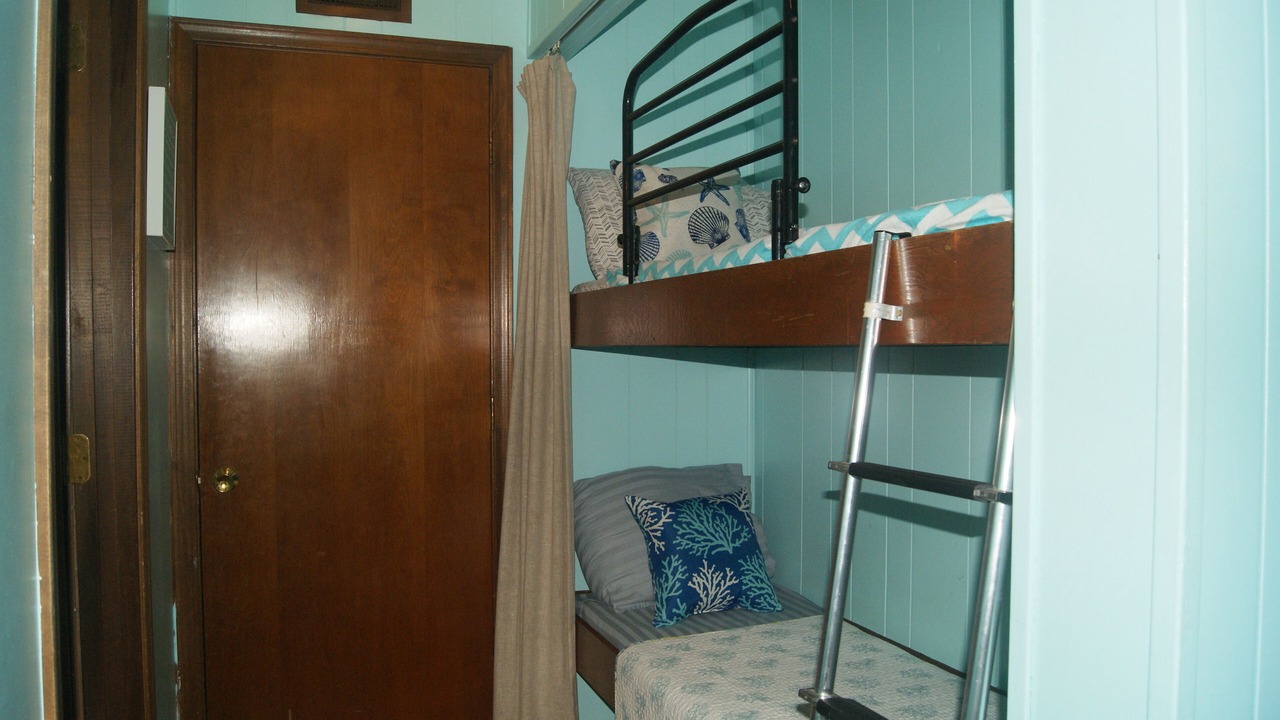 Photo of Bedroom in Tybee Island