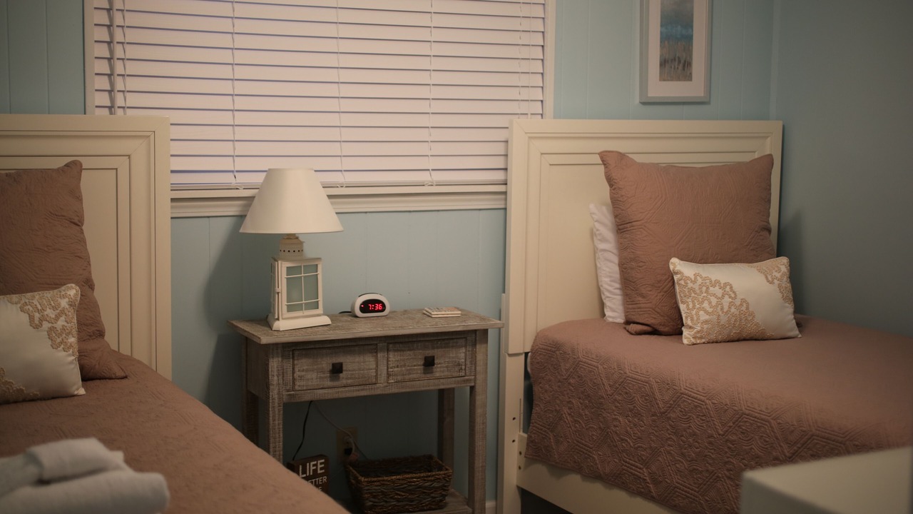Photo of Bedroom in Folly Field