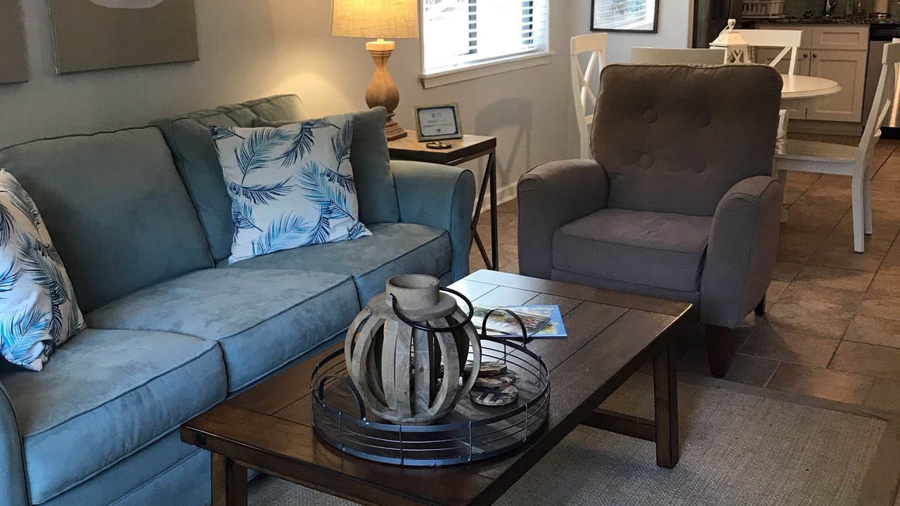 Photo of Livingroom in Folly Field
