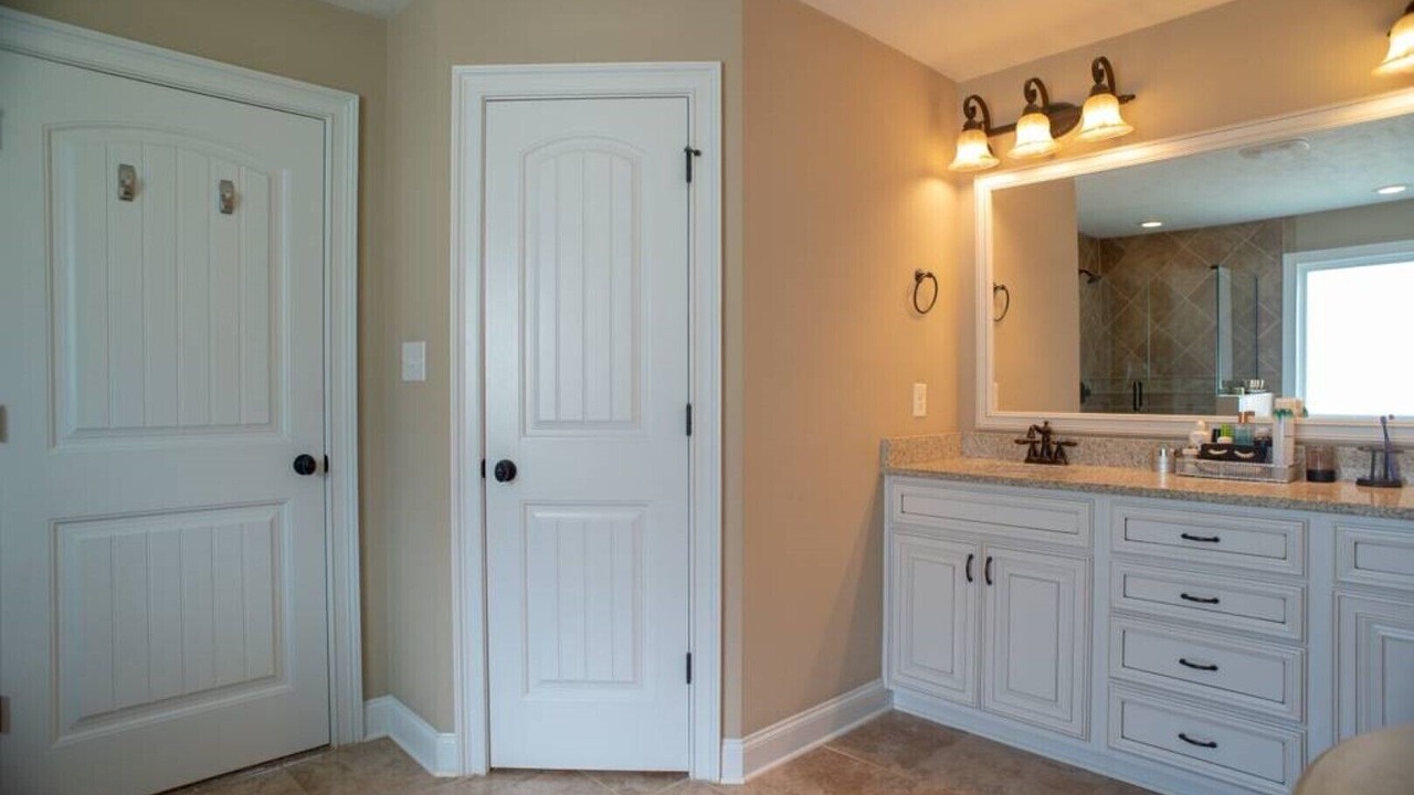 Photo of Bathroom in Riverwood Plantation