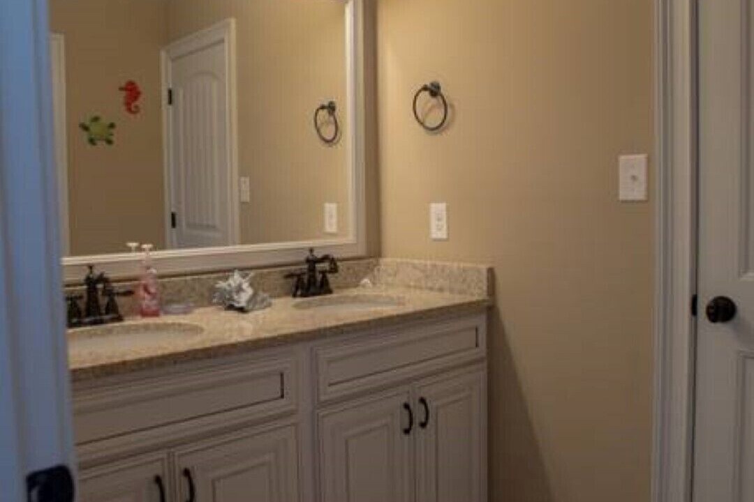 Photo of Bathroom in Riverwood Plantation