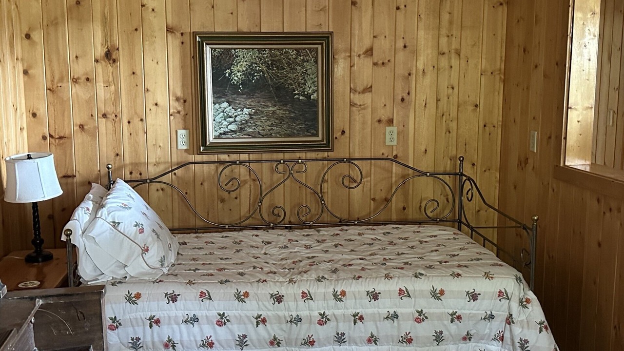 Photo of Bedroom in Highlands