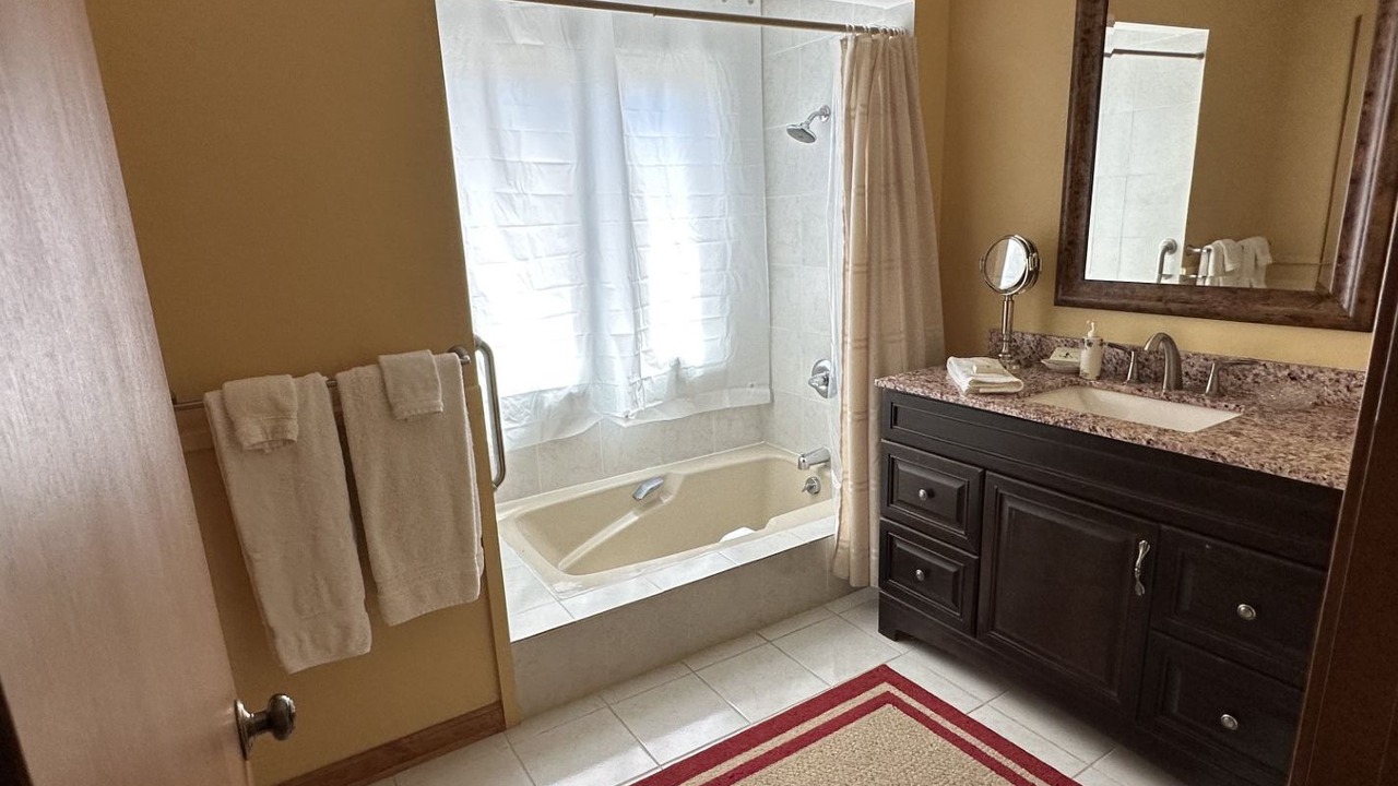 Photo of Bathroom in Highlands