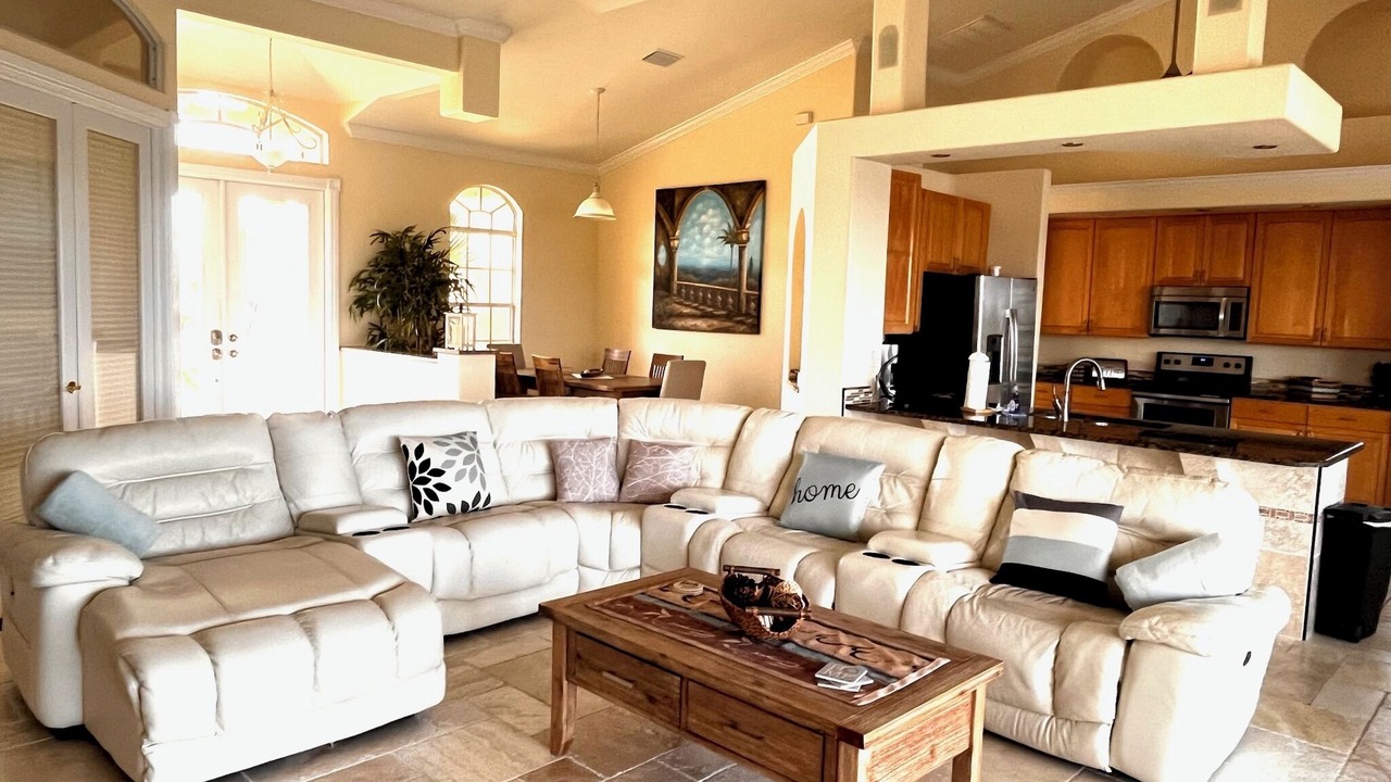 Photo of Livingroom in Mariner