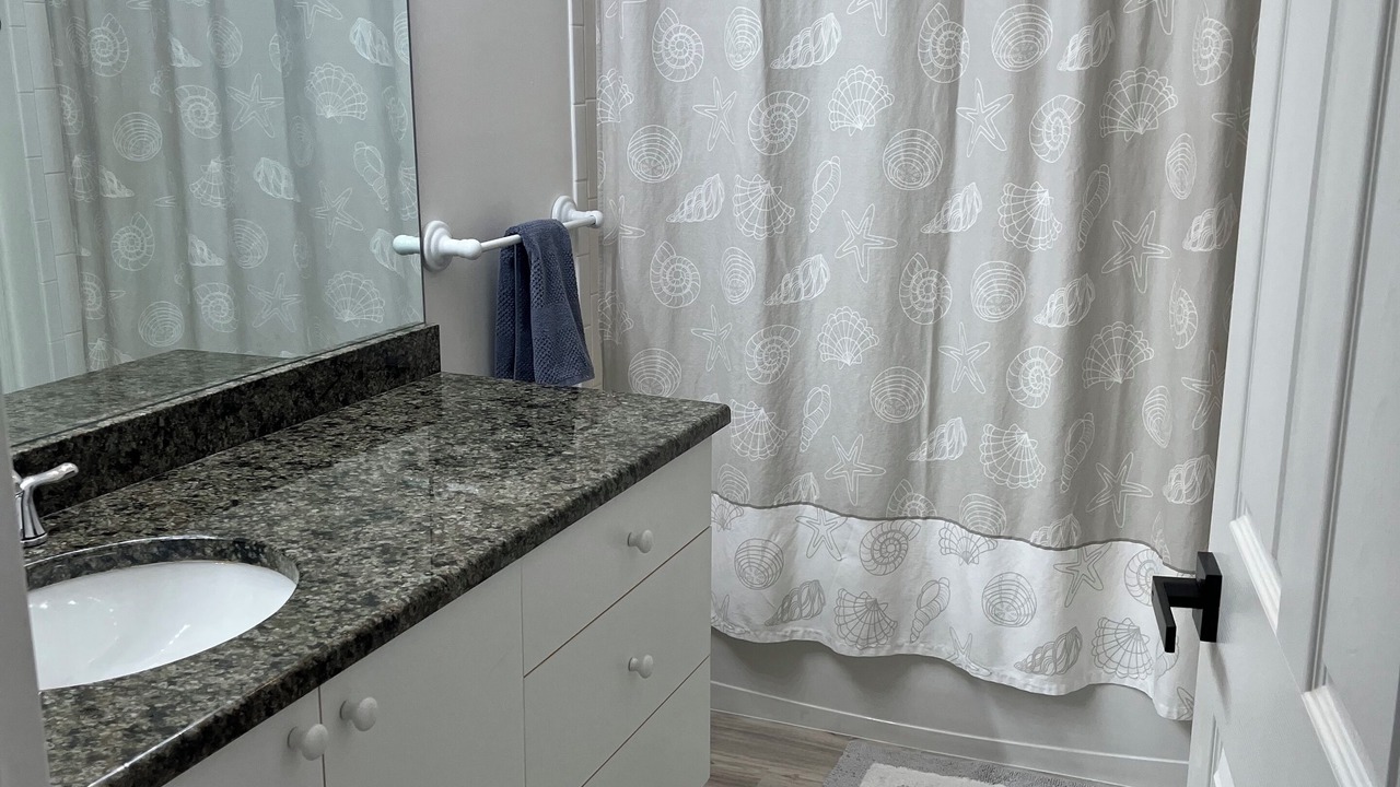 Photo of Bathroom in Naples