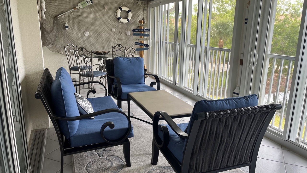 Photo of Outdoor in Naples
