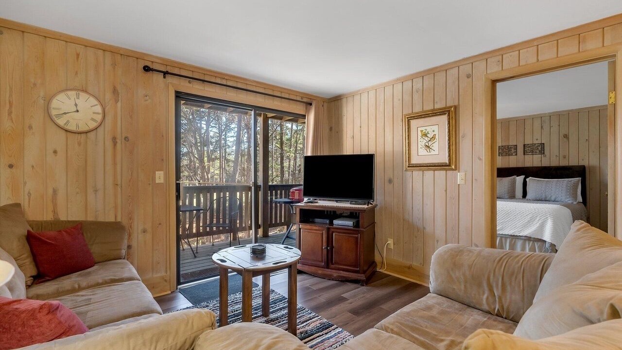 Photo of Livingroom in Salem