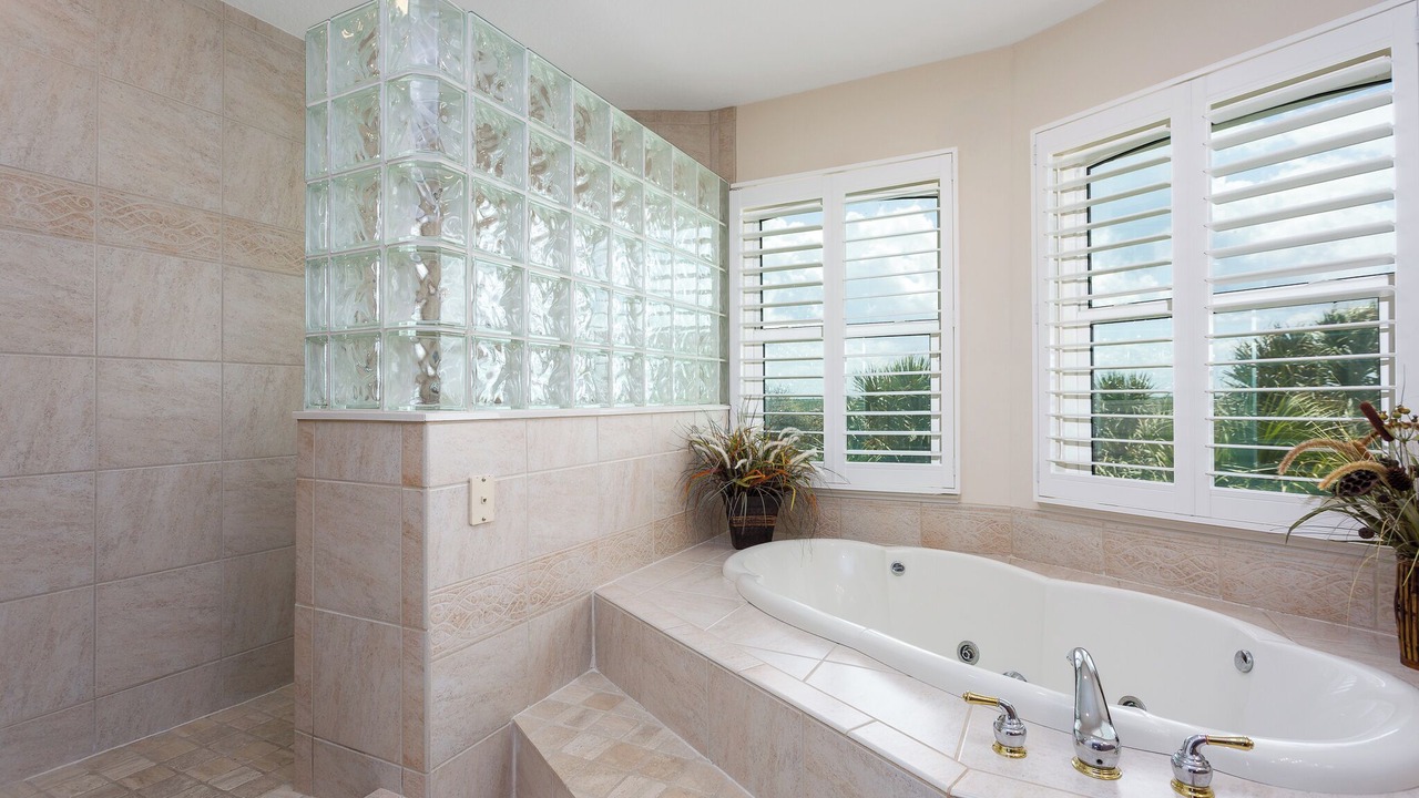 Photo of Bathroom in Melbourne Beach