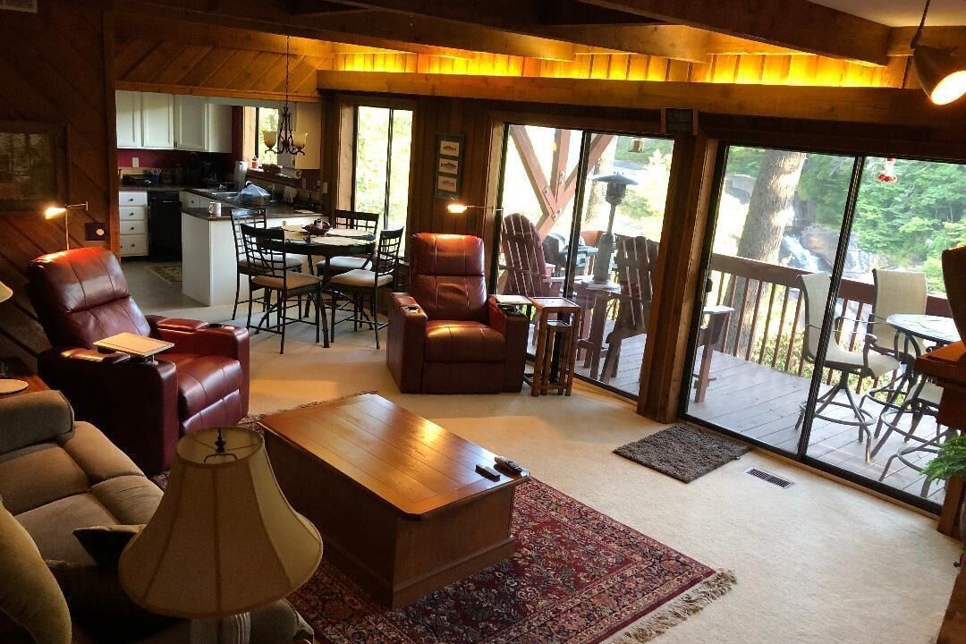 Photo of Others in Lake Toxaway