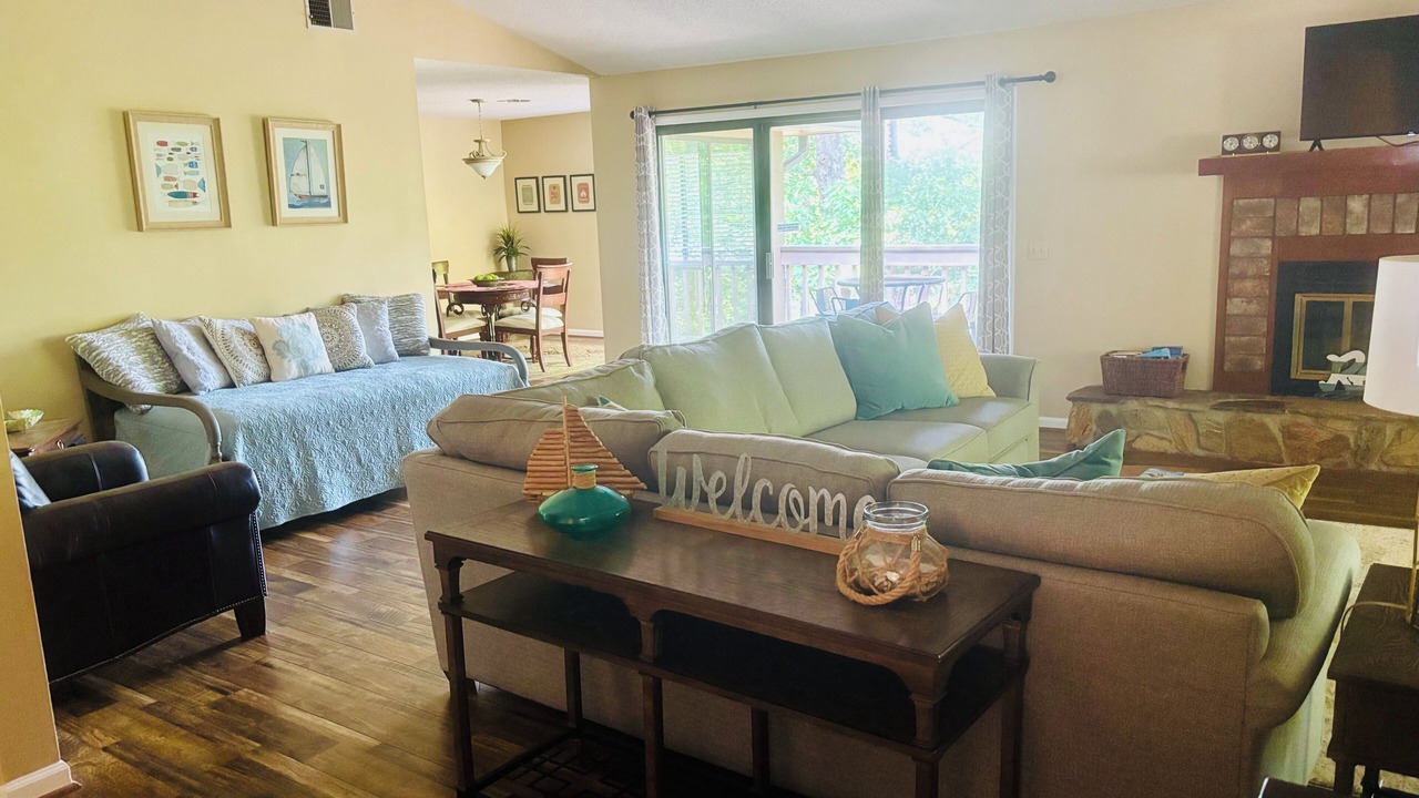 Photo of Livingroom in Salem