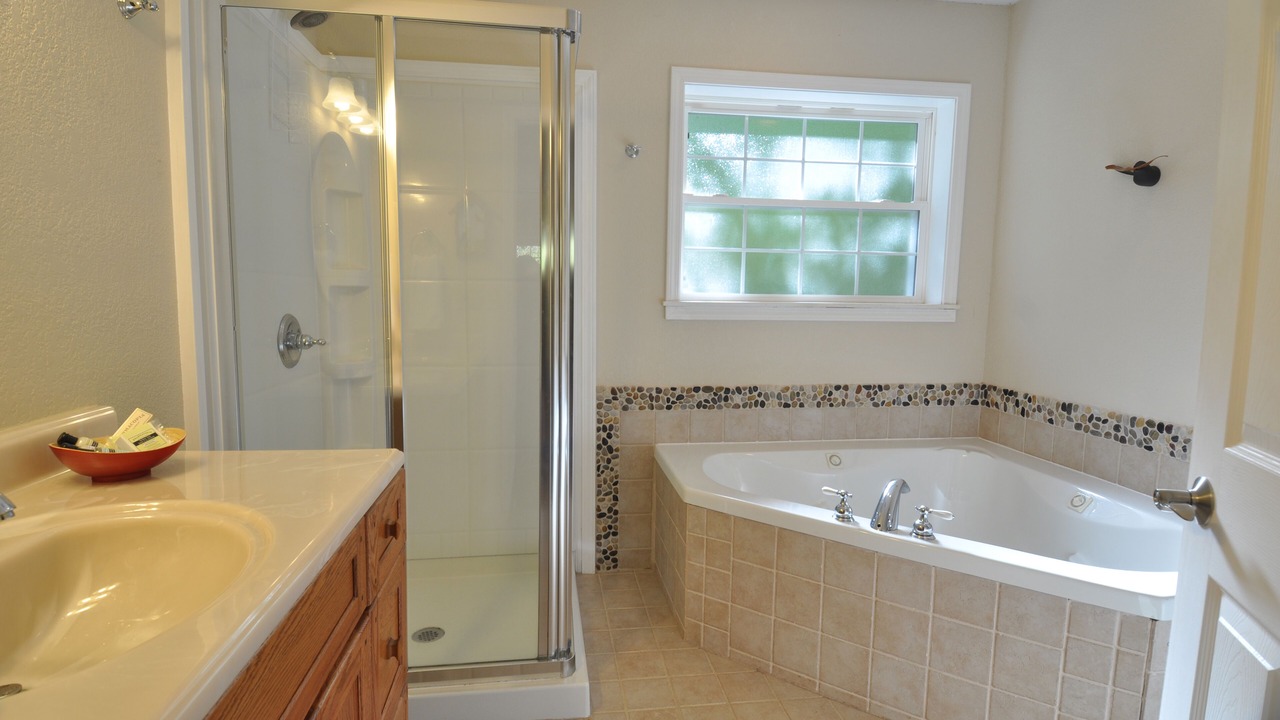 Photo of Bathroom in Robbinsville