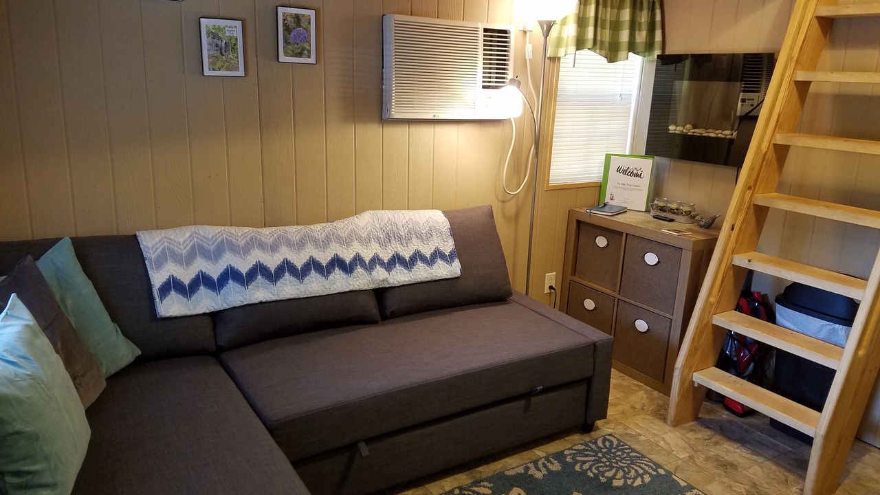Photo of Livingroom in Salem