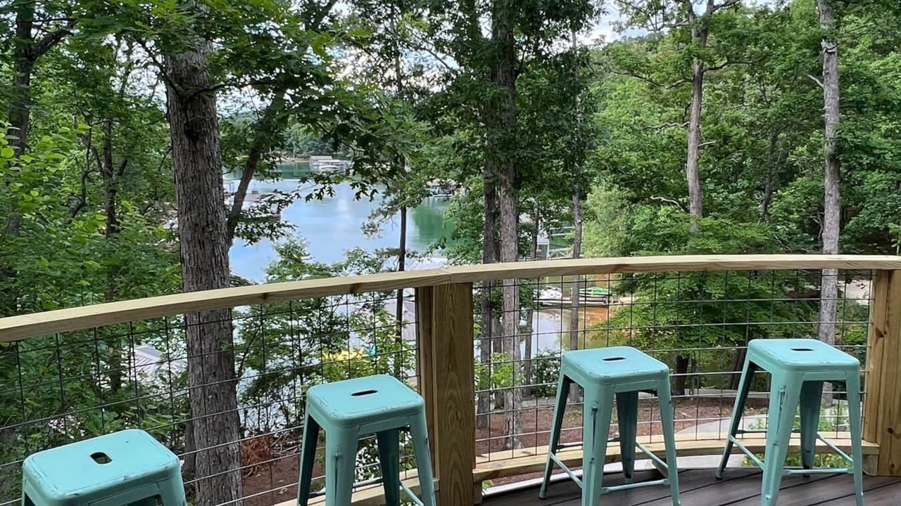 Photo of Outdoor in Seneca