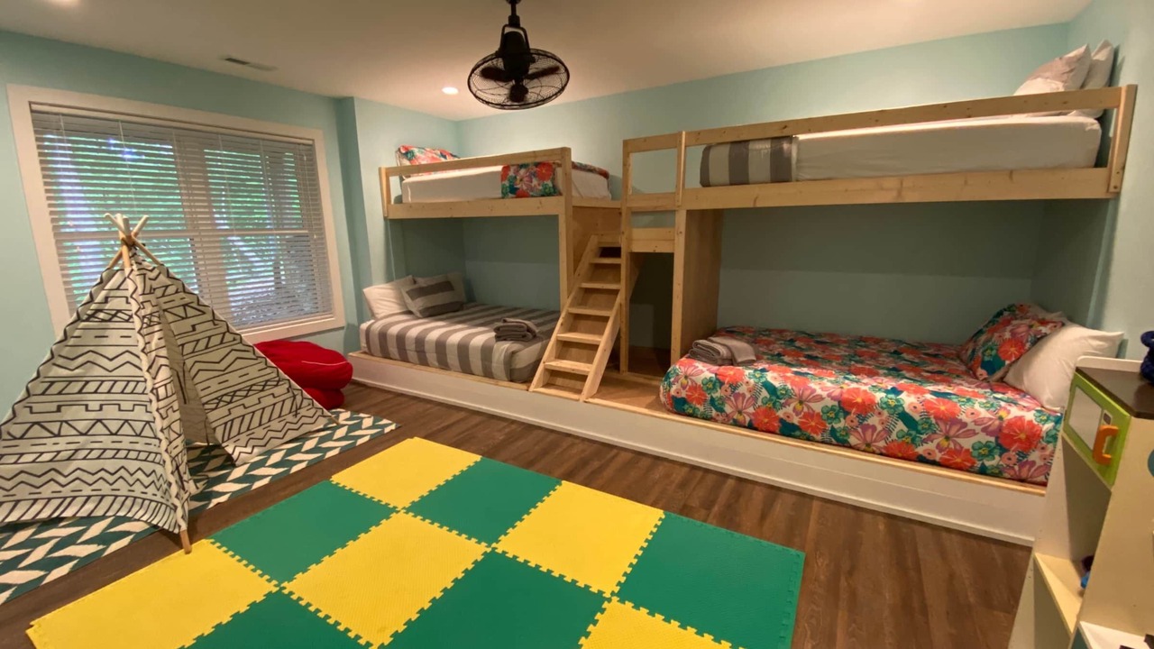 Photo of Bedroom in Seneca