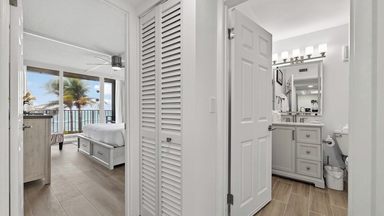 Photo of Bathroom in Hutchinson Island South
