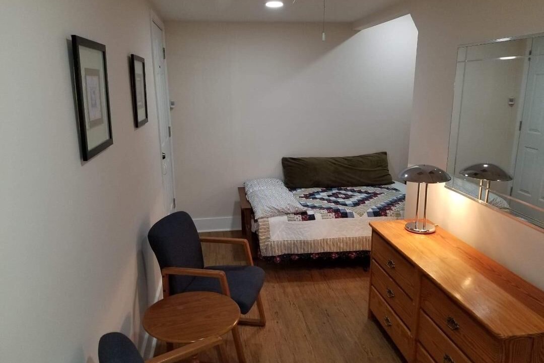 Photo of Bedroom in Salem