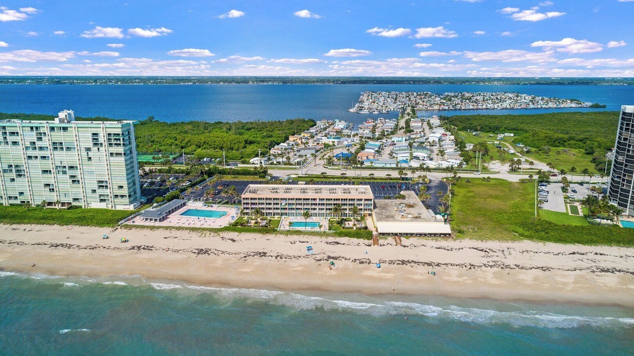 Photo of Others in Hutchinson Island South
