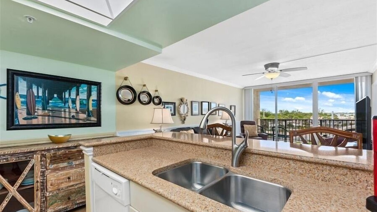 Photo of Others in Hutchinson Island South