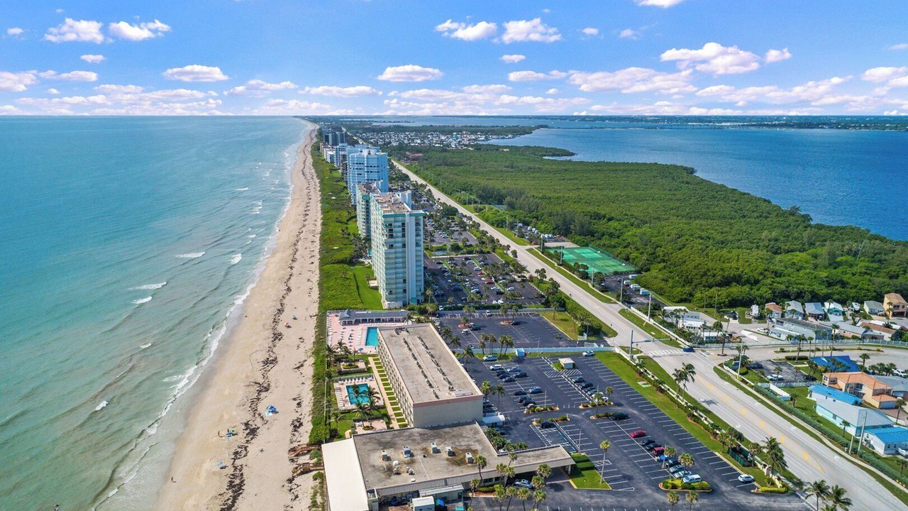 Photo of Outdoor in Hutchinson Island South