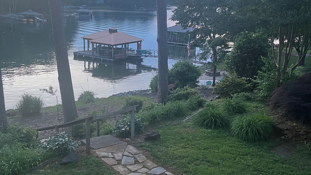 Photo of Outdoor in Seneca