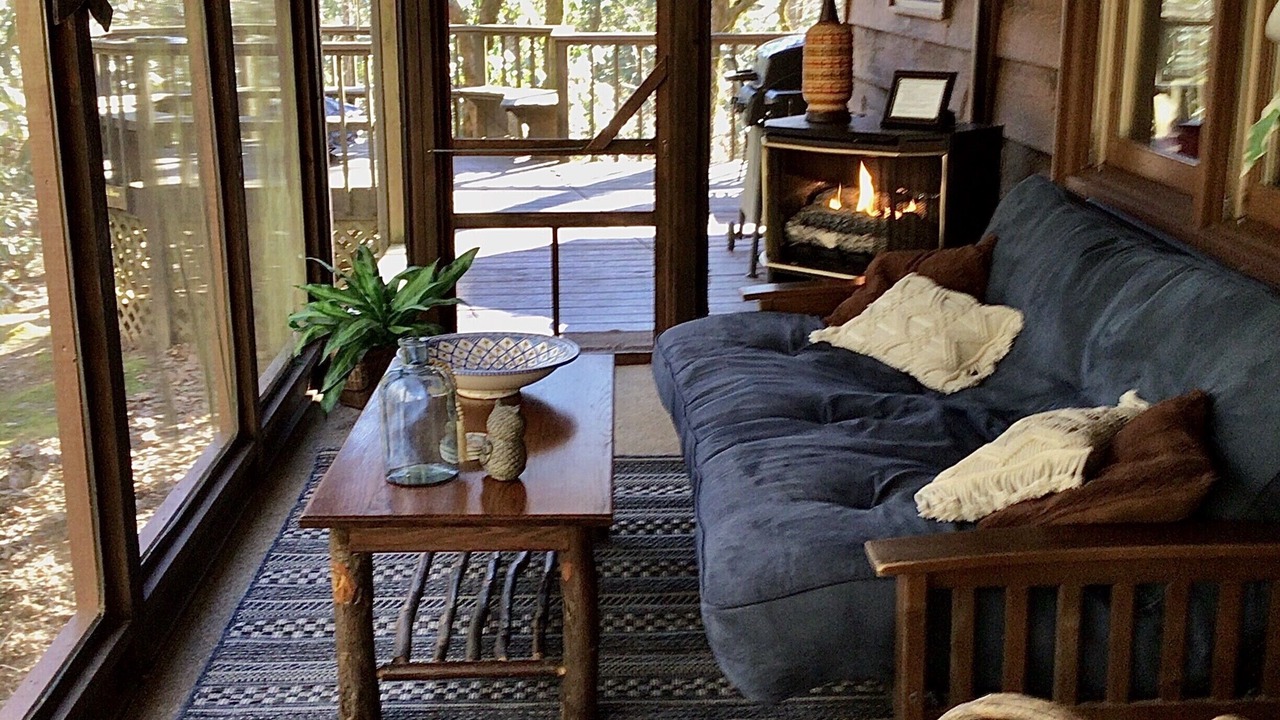 Photo of Livingroom in Hayesville