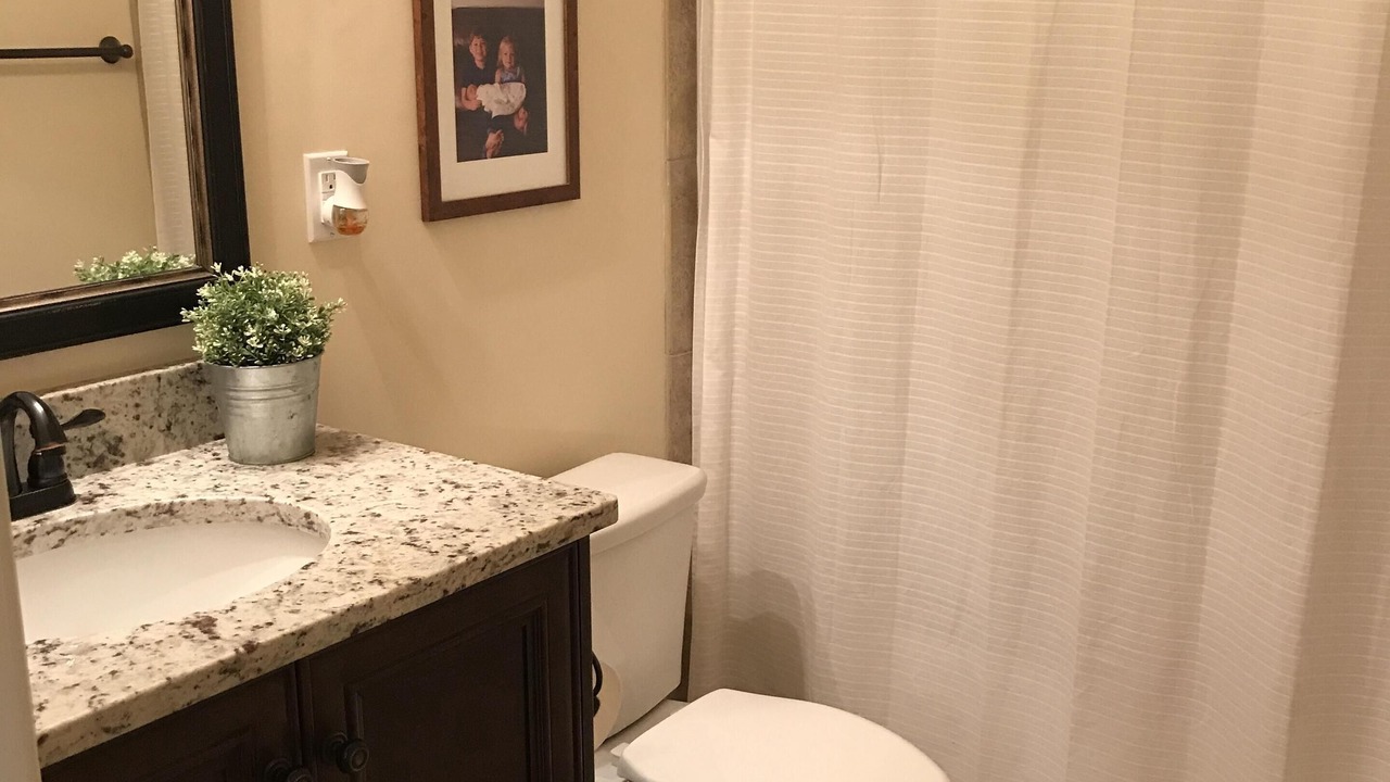 Photo of Bathroom in Riverwood Plantation