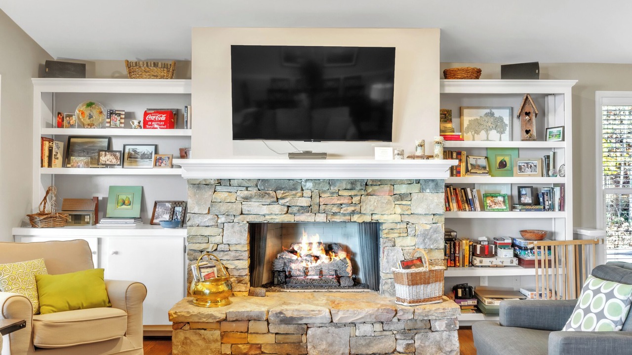 Photo of Livingroom in Cleveland