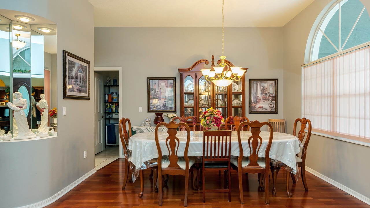 Photo of Bedroom in Grand Oaks