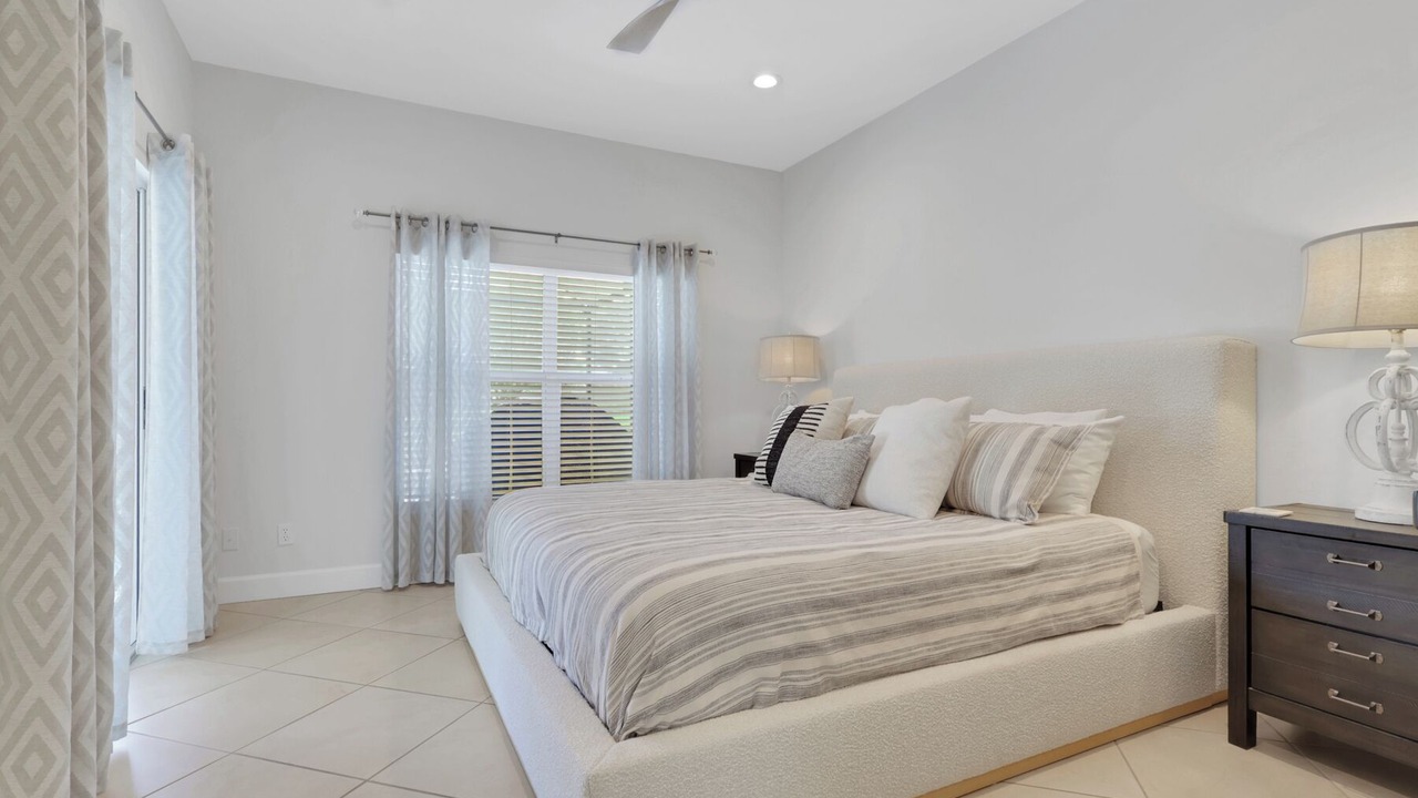 Photo of Bedroom in Falcons Glen