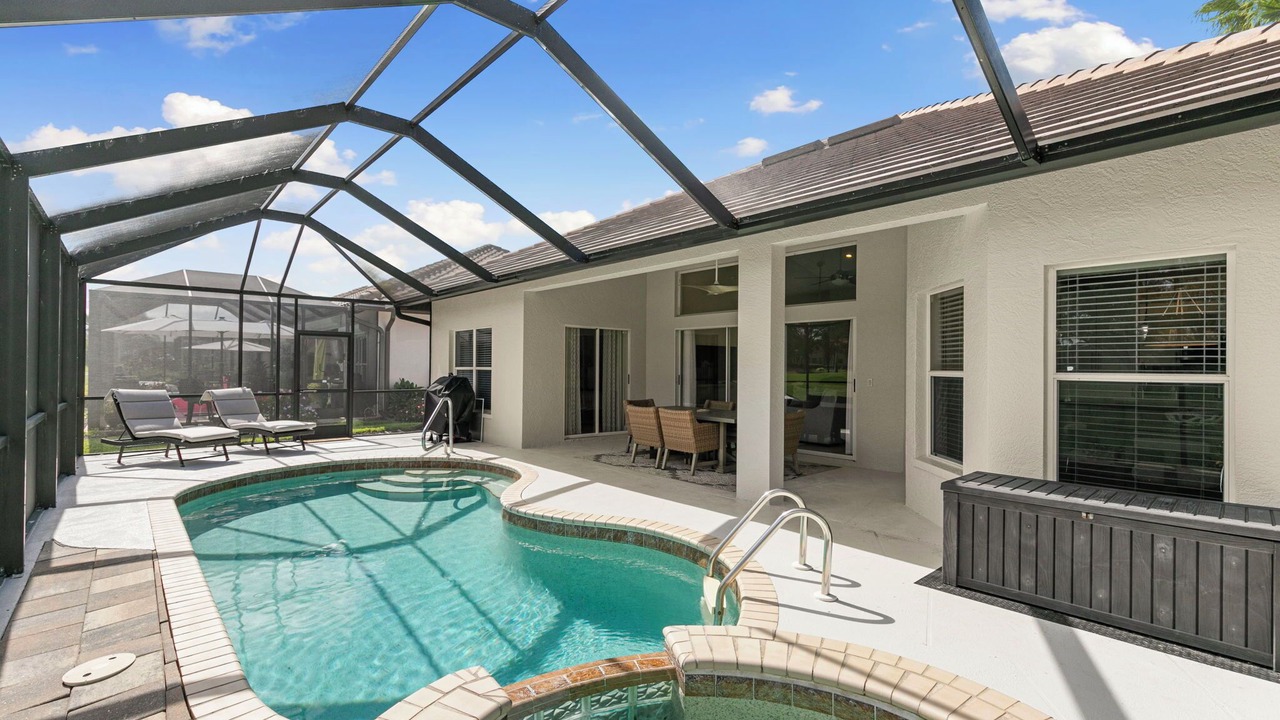 Photo of Outdoor in Falcons Glen